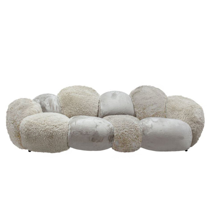 Beige Curvae vloerkleed van PTMD in polyester met een uniek, organisch gevormd design van 109x238 cm.
