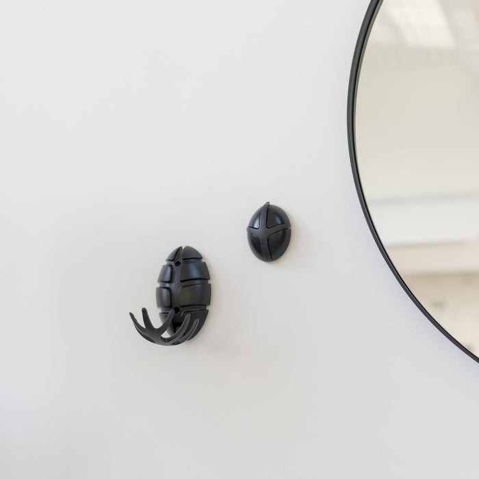 BUG Wandkapstok - Zwart / Zwart Spinder Design-Kapstokken-Spinder