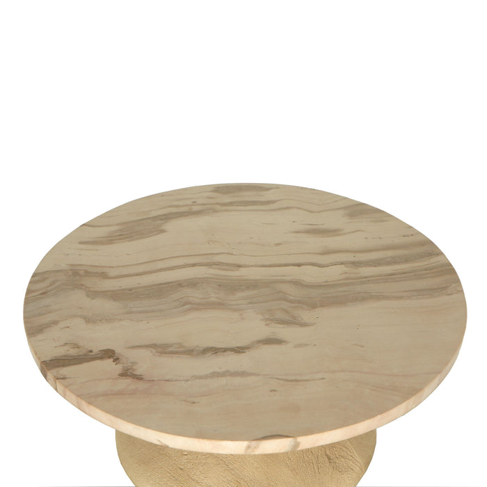 Ronde bijzettafel Callain van 40 cm met beige marmeren blad en mangohouten voet.