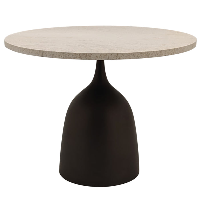 Beige natuurstenen bijzettafel Patras van 60 cm met een rond marmeren blad en een zwarte, kegelvormige voet.