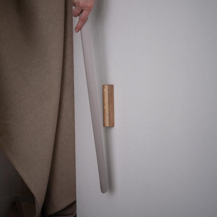 DON Schoenlepel - Silky Taupe Spinder Design-Schoenenrekken-Spinder