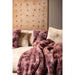 Decoratief kussen Linde Burgundy Imitatiebont Sierkussen Vierkant S-Decoratief kussen-PTMD