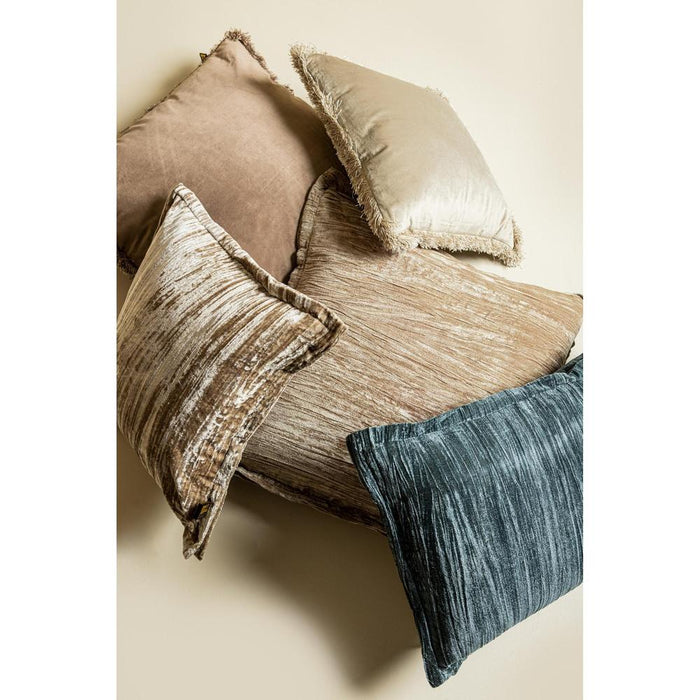Decoratief kussen Nous Taupe Fluweel Sierkussen met franjes Vierkant S-Decoratief kussen-PTMD