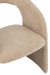 Moderne beige eetkamerstoel van zacht textiel met een gebogen, organisch design.