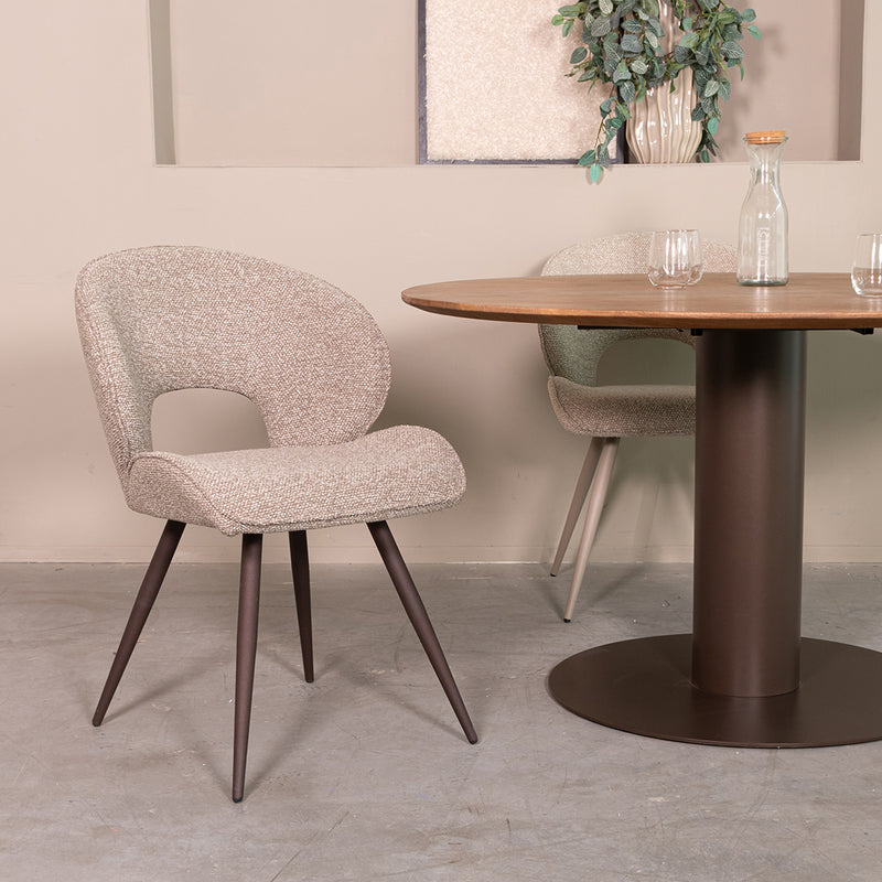 Eetkamerstoel Sakura Bouclé Mushroom met bronze poten 57x62x84 cm-Eetkamerstoelen-LABEL51