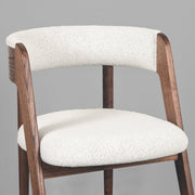 Eetkamerstoel Sasha Ecru Boucle Walnoot Houten Frame 54x82x75 cm-Eetkamerstoelen-LABEL51