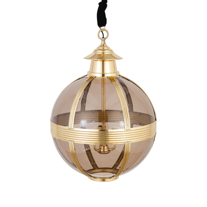 Ronde PTMD hanglamp van goudkleurig messing en bruin glas, 56x56x76 cm.