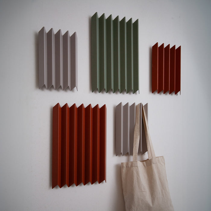 Kapstok SENSU M Silky Taupe 21x4x29.5cm Spinder Design-Kapstokken-Spinder