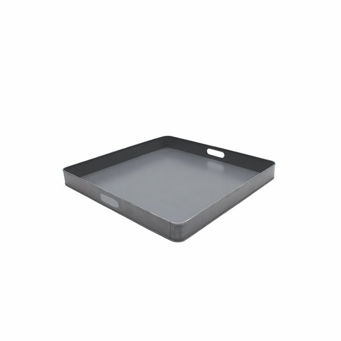 Vierkant LABEL51 dienblad van 60x60 cm in antiek grijs metaal met uitgespaarde handgrepen.