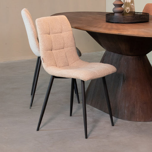 LABEL51 Eetkamerstoel Juul - Zand - Boucle - Zwart Metalen Frame-Eetkamerstoelen-LABEL51