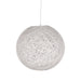 LABEL51 Twist hanglamp in wit vlas met een bolvormige, open draadstructuur van 45 cm diameter.