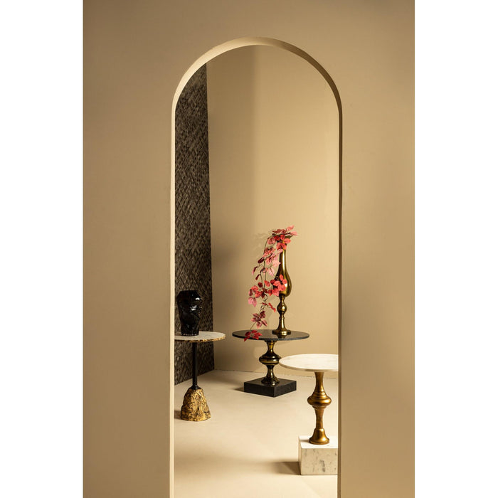 PTMD Alano Wit Marmer Bijzettafel w Aluminium Goud Tafel Poot-Bijzettafels-PTMD