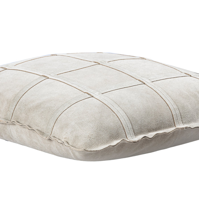 PTMD PTMD Cobie Taupe Suède Leer Sierkussen Vierkant – Luxe Woondecoratie-Kussens-PTMD