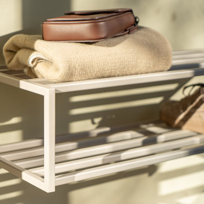 Schoenenrek SCHOOL 120 Staal Silky Taupe 118x30.5x20.5cm Spinder Design-Schoenenrekken-Spinder