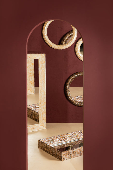 Mirrors Chelsea Bronze Poly Round Shell Mirror L