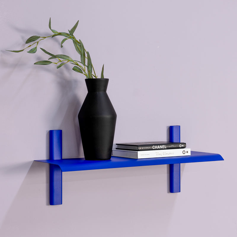 Wandplank HOLA 2 Staal Ultramarine 60x18.2x23cm Spinder Design-Wandplanken-Spinder